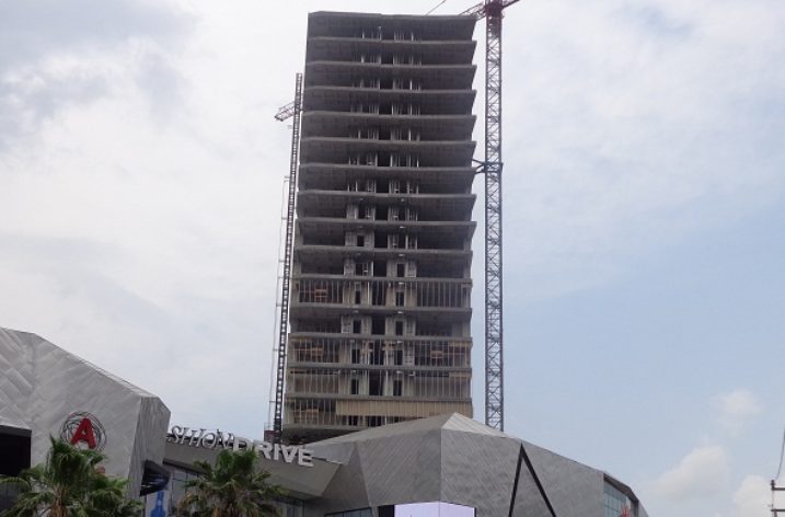 Finaliza estructura de hotel Real Inn en Lázaro Cárdenas