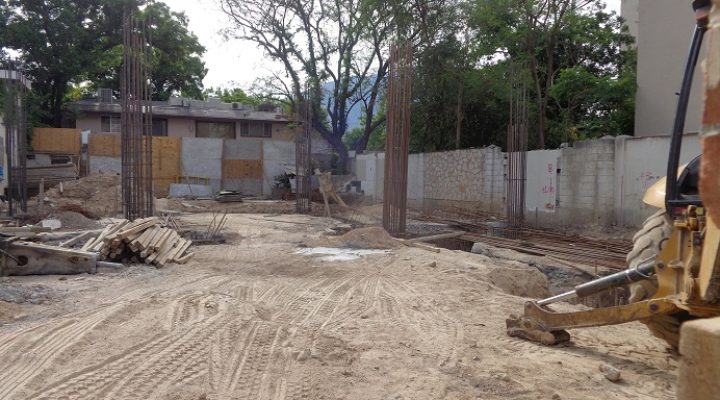 Ejecutan cimentación de edificio residencial en San Jerónimo