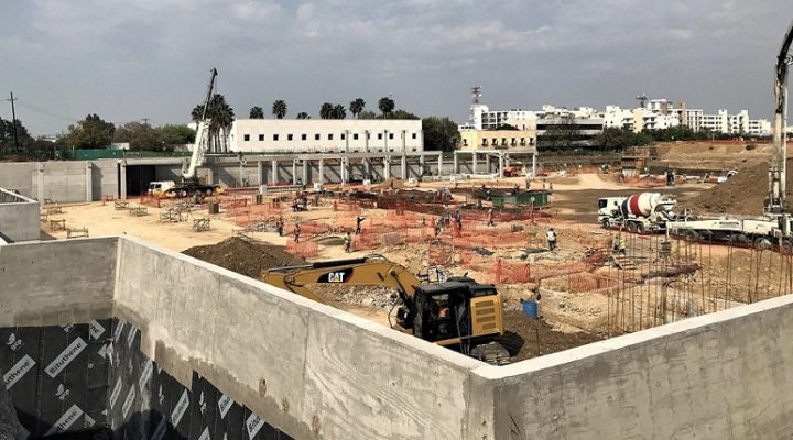 Avanza construcción de estadio en Distrito Tec