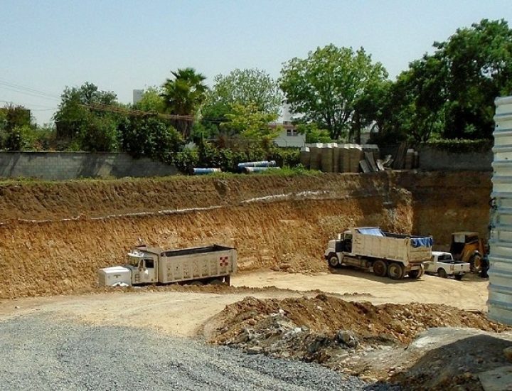 Avanza excavación de proyecto comercial en San Pedro