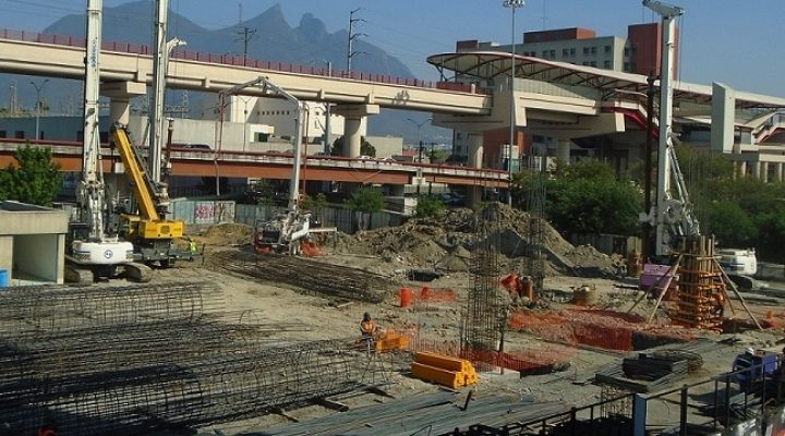 Inicia cimentación de proyecto vertical en Santa Lucía