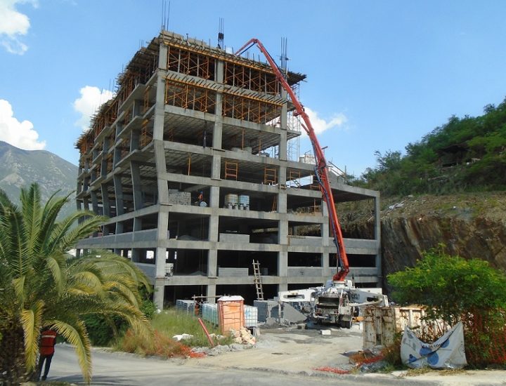 Ejecutan obra civil de torre de ‘depas’ en la zona Satélite, en MTY