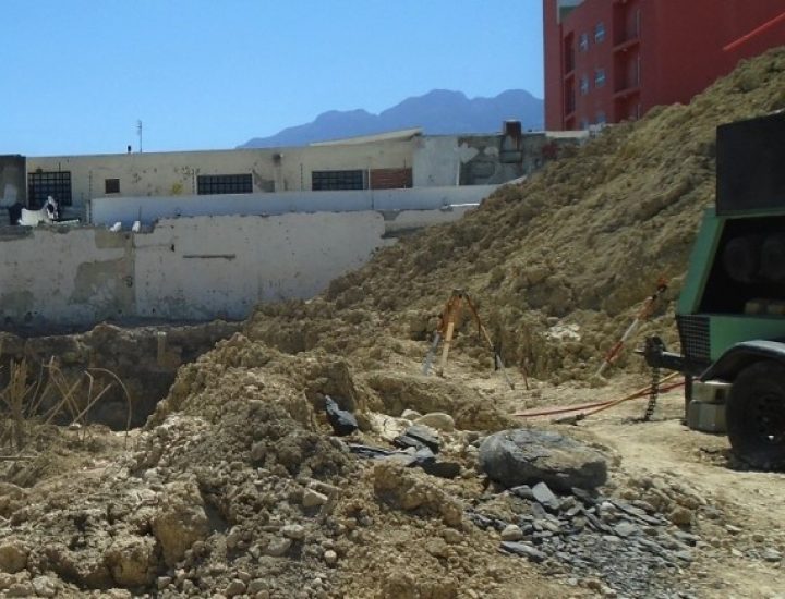 Ejecutan excavación para edificar desarrollo vertical en MTY