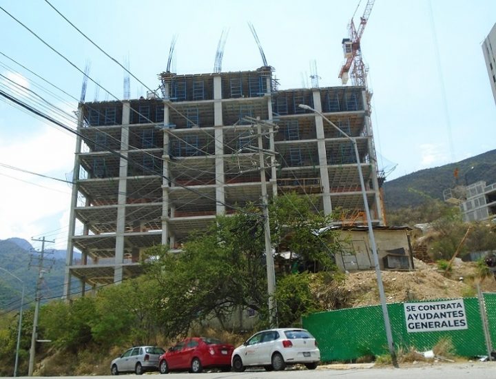 Alcanza el 50 por ciento fase estructural de nueva torre en MTY