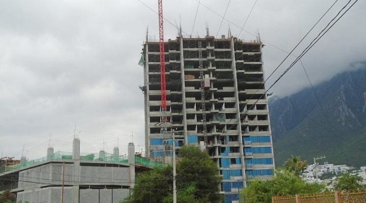 Llega al nivel 16 (de 20) proyecto de uso habitacional en Av. Garza Sada