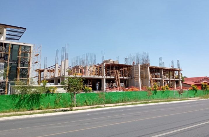 Crece nueva estructura de uso habitacional en Av. Alfonso Reyes