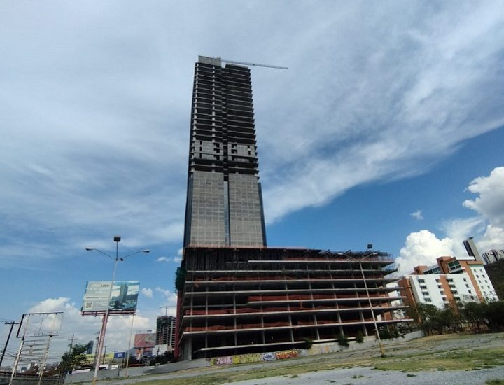 Vislumbran conclusión de proyecto de 45 pisos en el Par Vial
