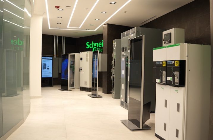 ¡Tecnología en acción! CIF de Schneider Electric en IMPULSORA