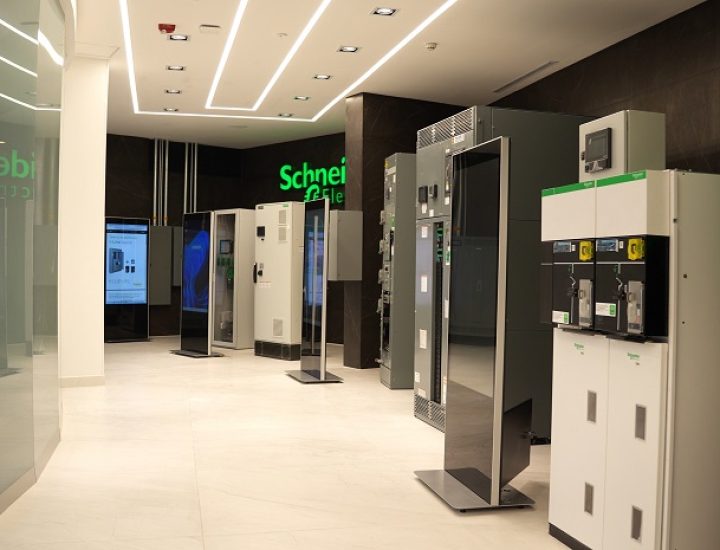 ¡Tecnología en acción! CIF de Schneider Electric en IMPULSORA