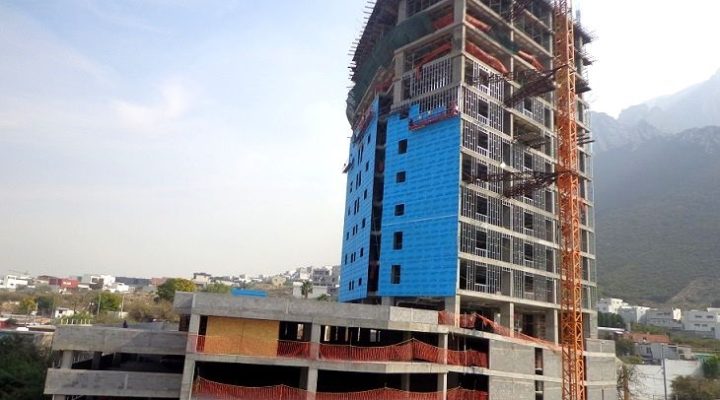 Alcanza nivel 16 estructura de torre habitacional en Valle Poniente